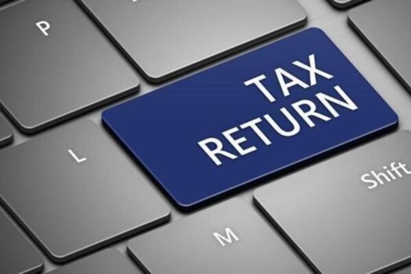 Tax regime shift: Is filing ITR under old regime still valid after default new regime?